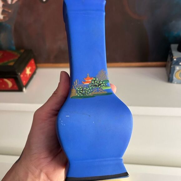 Blue Decorative Vase with Asian Art Design - Picture 12 of 15